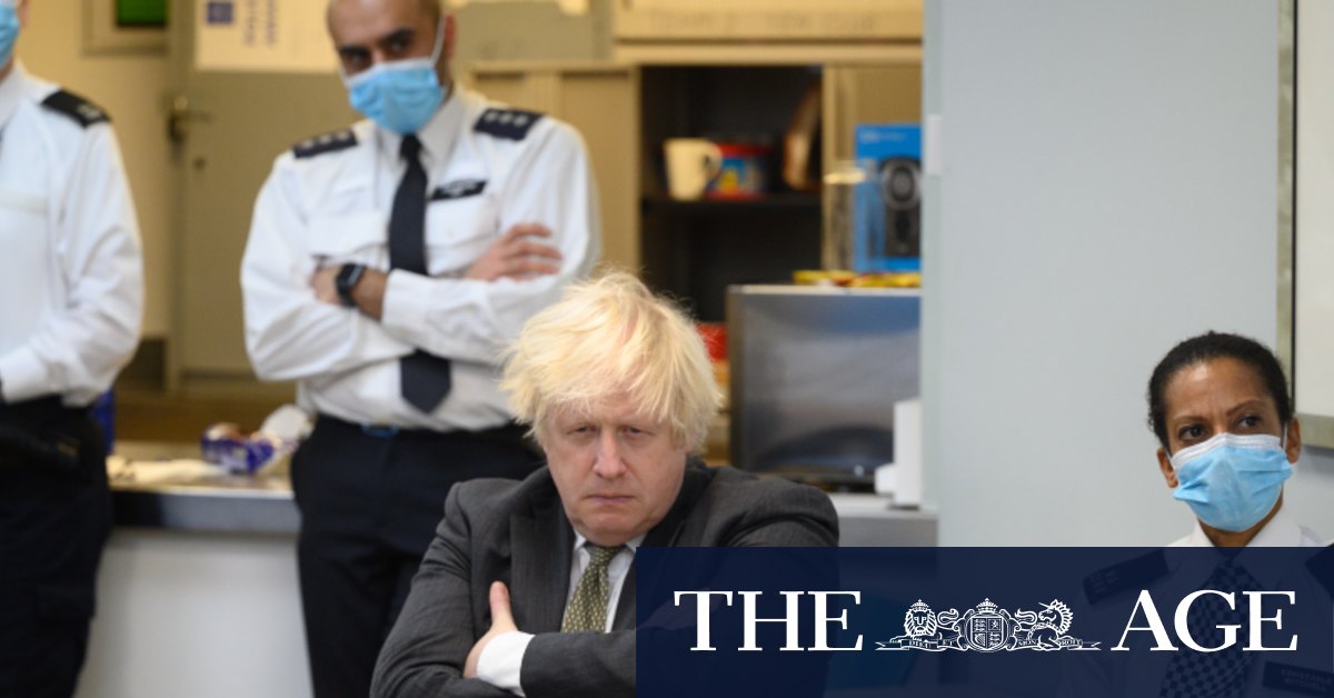 Krisis baru melanda Boris Johnson saat menteri senior mengundurkan diri