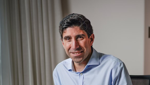 IOOF chief executive Renato Mota has called for financial advice to be tax deductible. 