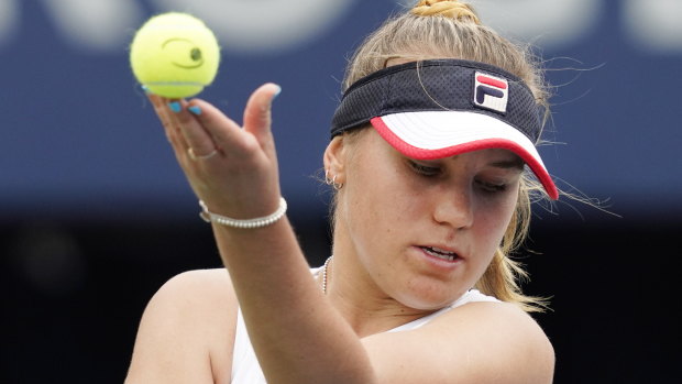 Sofia Kenin advanced at Barty's expense.