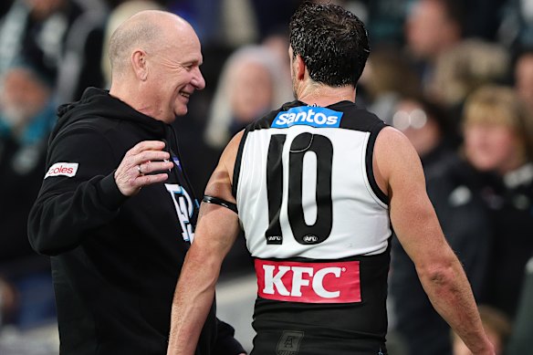 Ken Hinkley and Travis Boak during the third term.