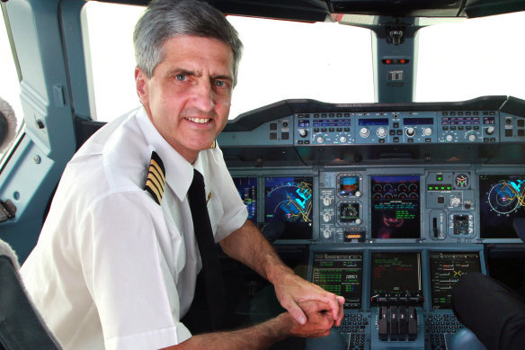 Richard de Crespigny helped save the lives of 469 passengers and crew on board an Airbus A380.