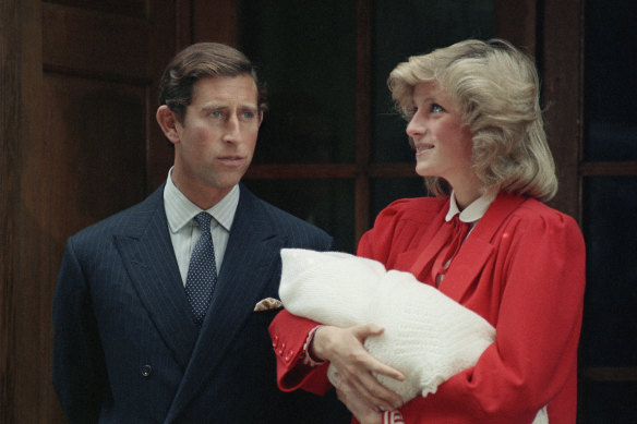 The Crown, Charles ve Diana'nın evlilik dramına yeni bir nesil getirdi.