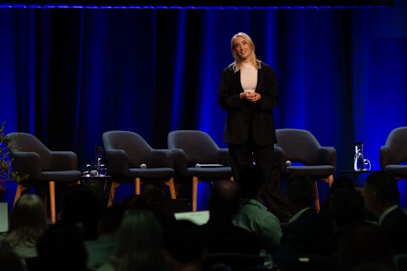 Beau Neilson presents her idea which aims to revive Sydney’s live music scene.