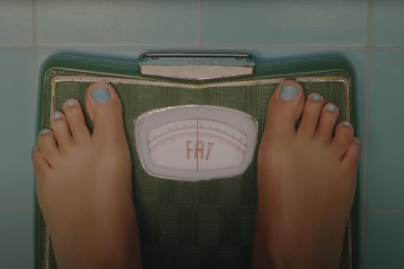 The offending scene that has been cut from teh clip on Apple Music, though not yet on YouTube.