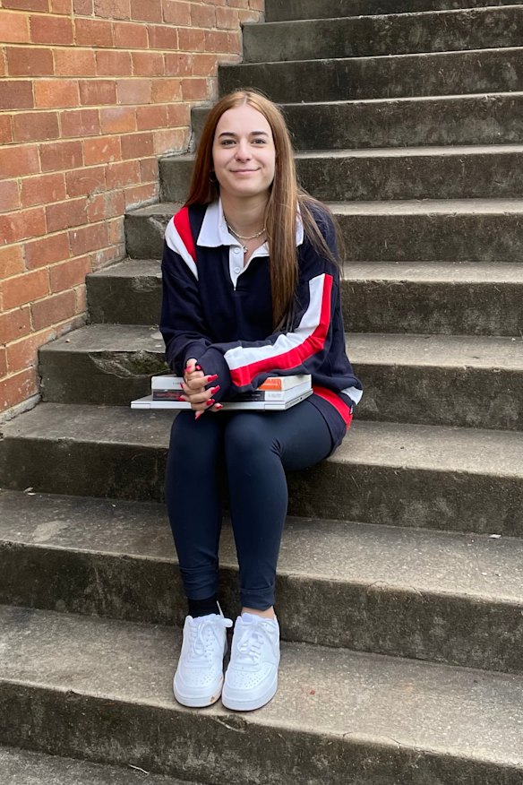 April Willis broke down her study into categories from the syllabus, giving herself weekly goals, and also used a planner.