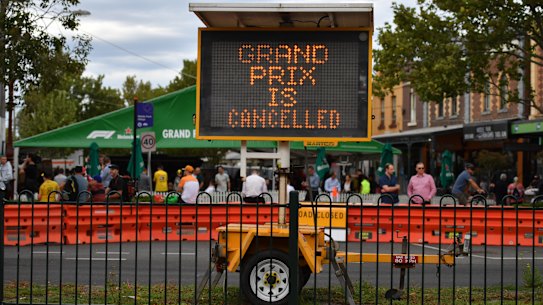 Spectators  are turned away  due to cancellation of the Australian Grand Prix. 
