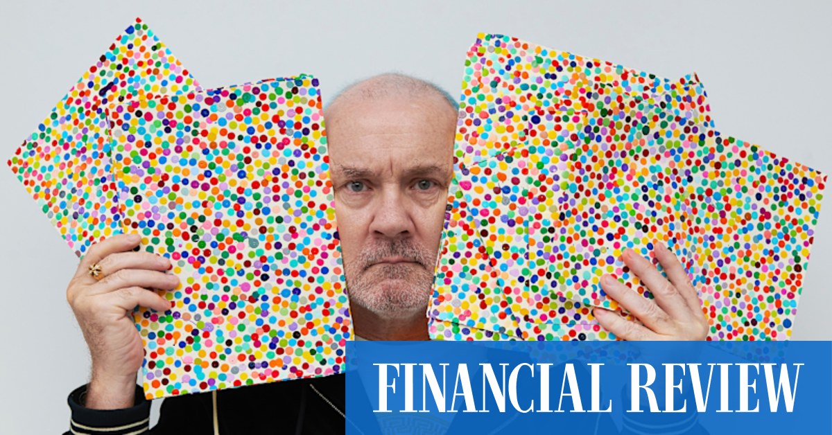 Damien Hirst sets fire to hundreds of artworks - Vimarsana News