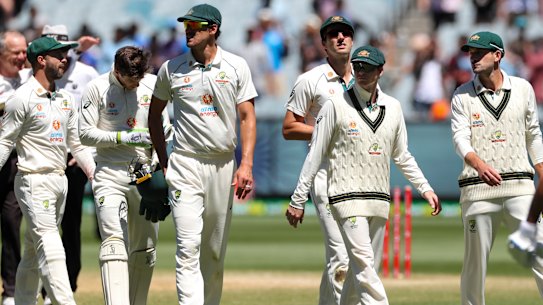 The knives are out following Australia's capitulation in the second Test at the MCG.