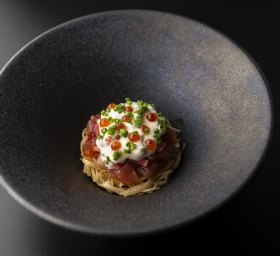 Big eye tuna spring roll. 