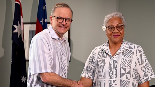 Prime Minister Anthony Albanese greets Samoa Prime Minister Fiamē Naomi Mataʻafa at the Pacific Islands Forum this week.