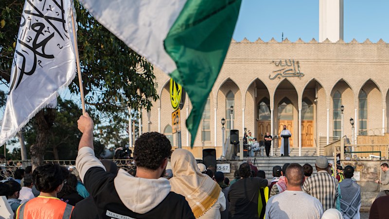 Australia urged to take ‘Al Capone approach’ to hate preachers, extremists