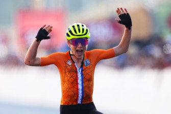 Annemiek van Vleuten thought she had won gold.
