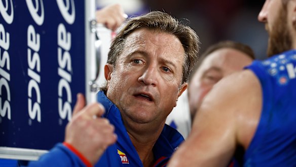 Luke Beveridge is not a fan of the NRL’s player movement model.