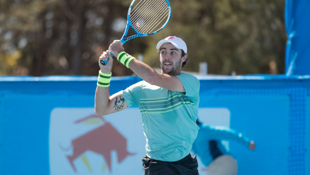 Jordan Thompson has cruised through to the quarter-finals of the Canberra International.