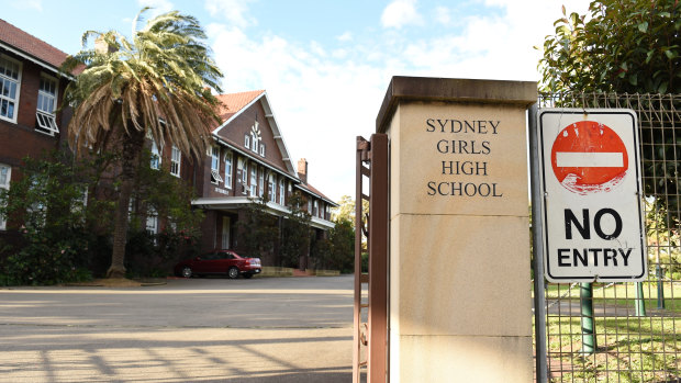 Inner city selective school Sydney Girls High School will be closed on Monday after a student tested positive to COVID-19. 