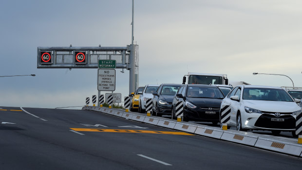 A $5 CBD peak-hour charge on cars could improve traffic speeds on busy roads 15 kilometres away, a new report says.