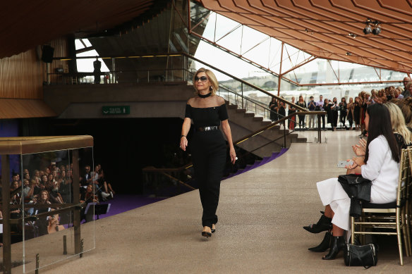 Taking her bow at her 50th-anniversary show, in 2015.