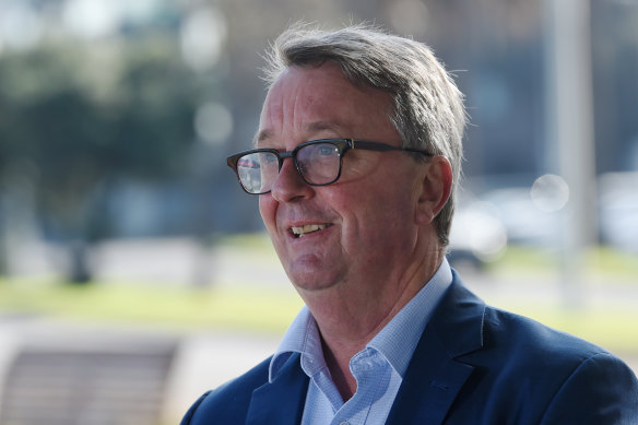 Victorian Health Minister Martin Foley said the government was growing increasingly concerned about the deepening coronavirus crisis in NSW.