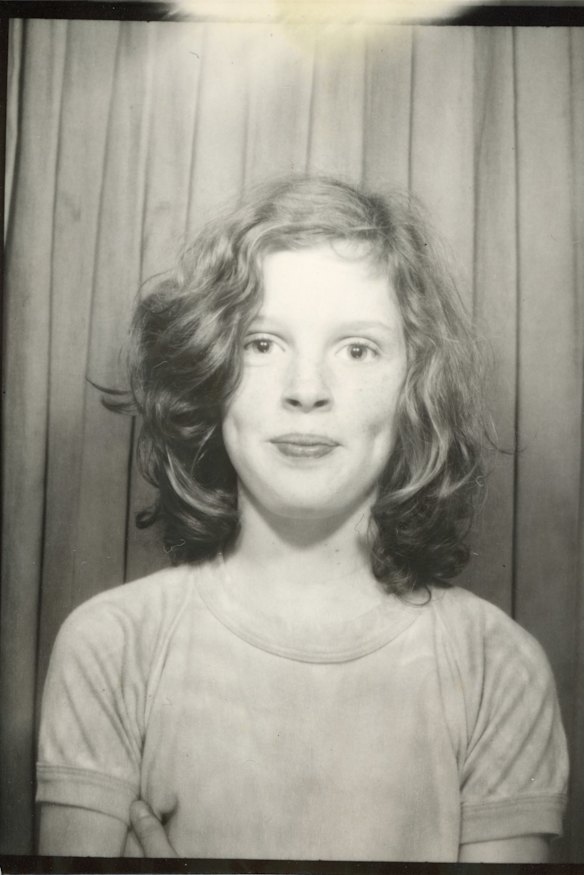 Katherine Griffiths, Photobooth Beginnings, Chadstone, 1974, gelatin silver print (detail).