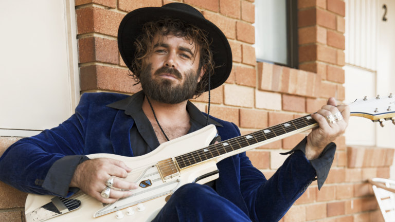 Dope Lemon Angus Stone Talks About His New Album Smooth Big Cat