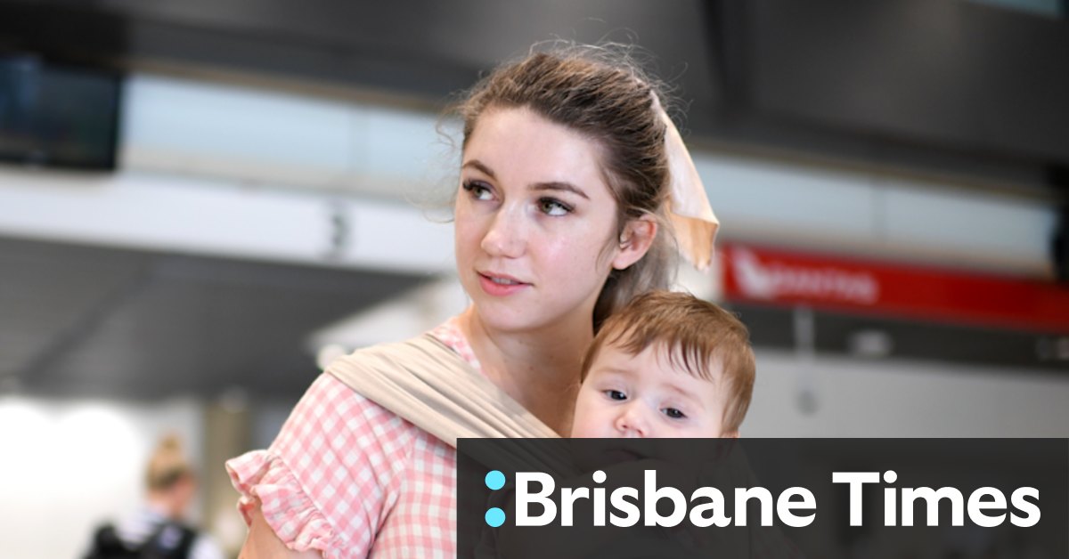 Queensland families race home as last-minute border closures hit - Vimarsana News