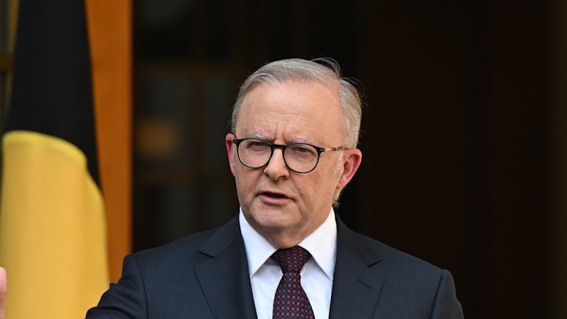 PM refuses to admit he may have made a mistake resisting royal commission