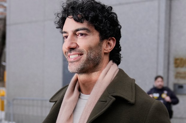 Justin Baldoni leaves a courthouse, in New York, Wednesday, Feb. 11, 2026. 