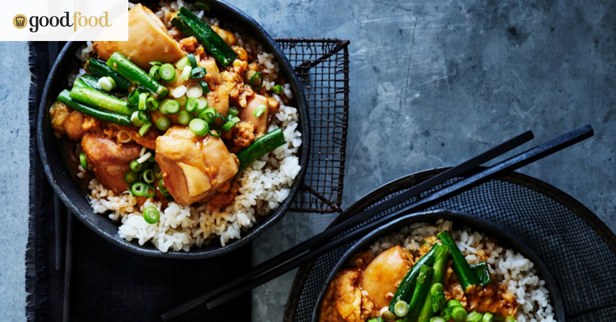 Oyakodon: Chicken and egg rice bowl recipe