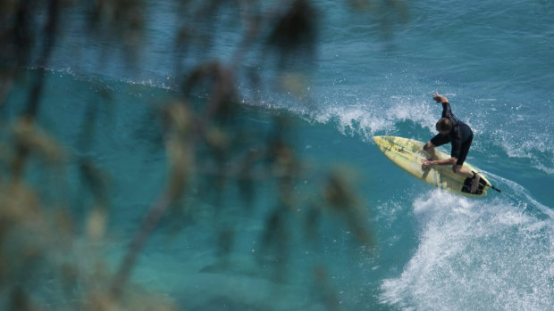 Mat Cassidy is a former pro-surfer and says not wearing a leg rope is selfish.