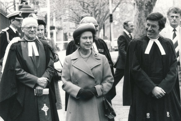 The Queen, after the morning service at Scots Church in Collins Street, on the right is Reverend F. Hode and left is Rev. N. M. Prichard.