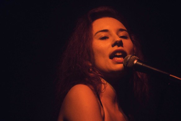 Tori Amos performing in London during her 1992 world tour. 