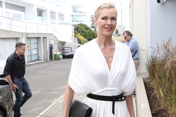 Lachlan and Sarah Murdoch arrive at the couple's 20th anniversary party at Bondi Icebergs.