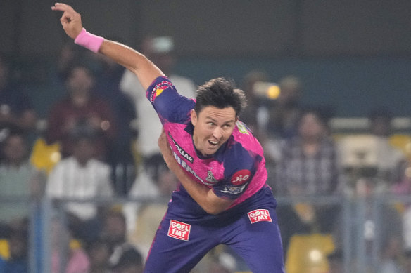 Trent Boult bowling in the IPL. Boult knocked back a contract with New Zealand to play more T20 franchise cricket.
