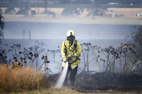 The CFA warns that grassfires pose a threat in Victoria this summer.