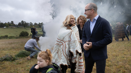 Wurundjeri and Woiwurrung elder Aunty Joy Wandin Murphy, Minister for Aboriginal Affairs Gabrielle Williams and Acting Premier James Merlino at the launch of the truth commission.