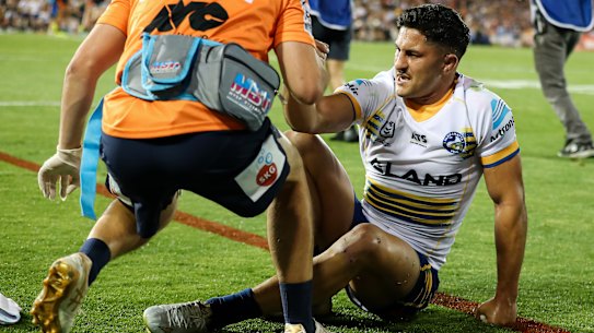Dylan Brown breaks down with a knee injury on Friday night