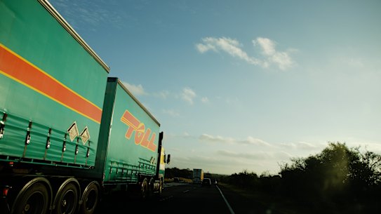 The Victorian truck driver entered the state after he returned a negative COVID-19 result, but once he returned to Victoria, he tested positive. 