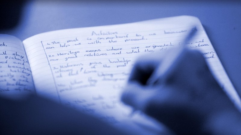 Two Queensland teachers banned for preying on students