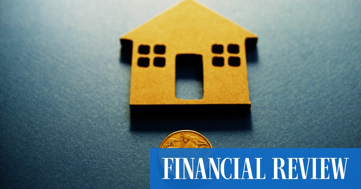 Borrowers rush to fix loan rates as end of cheap money looms - Vimarsana News