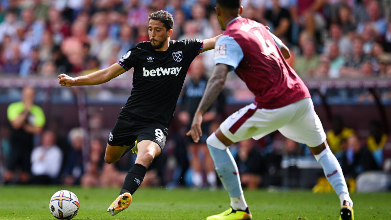 Villa hand West Ham their first win, Newcastle snatch point at Wolves