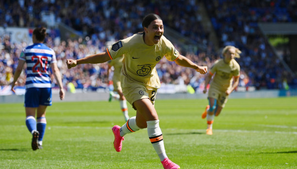 Kerr scores twice as Chelsea crowned WSL champions