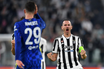 Leonardo Bonucci celebrates Juve’s 1-0 win over defending champions Chelsea.