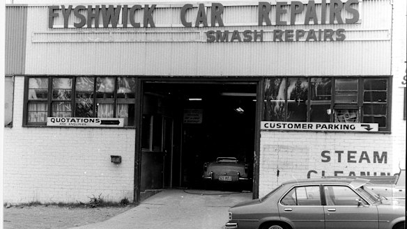 Smash repair and mechanics dominated Fyshwick during the early days, such as this one in Ipswich Street in 1979.