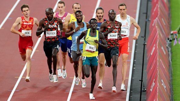 Peter Bol pushed the pace after a slow first lap but couldn’t quite hold on.