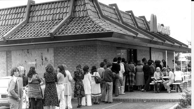 People queuing outside the McDonald's in Weston Creek, ACT, in 1979.