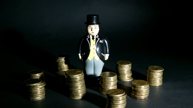 Banker bonuses have been targeted by the financial regulator.