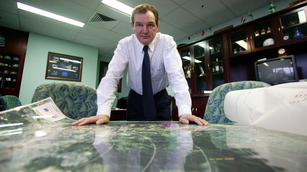 Paul Pisasale as mayor in 2005 with his plan for Ipswich.