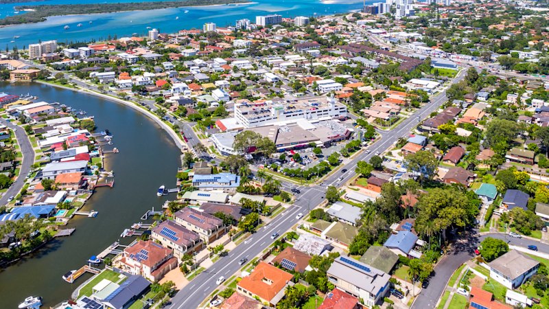 Swimming ban at Biggera Waters after sewer main break