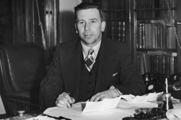 Former editor of The Age Harold Campbell.
