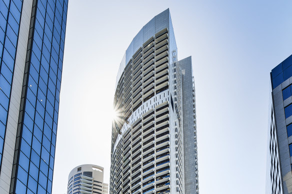 Dexus has sold its 50 per cent stake in Grosvenor Place at 225 George Street, Sydney.